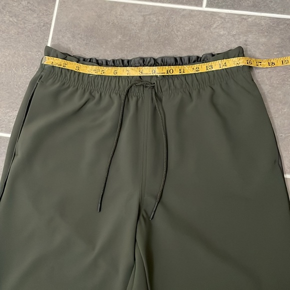 Athleta Metropolis Jogger size 8Tall - Picture 5 of 11